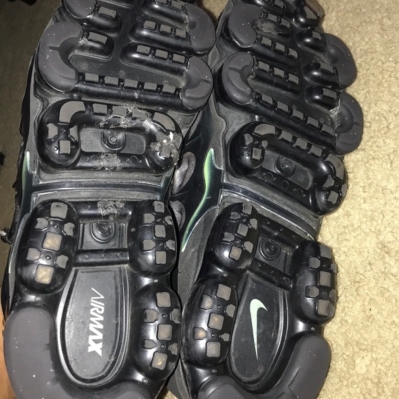 COPY - Nike Vapormax Plus - Picture 6 of 7